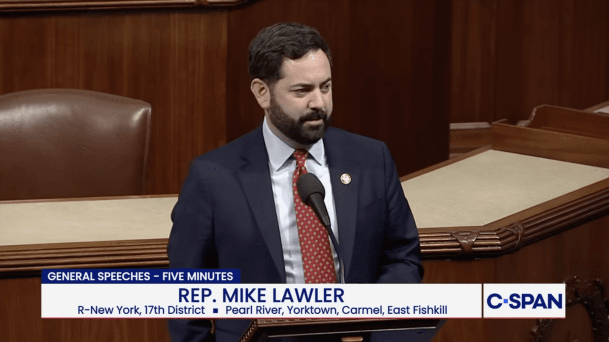 6 House Republicans Vote To Block Trump From Enforcing Immigration Law