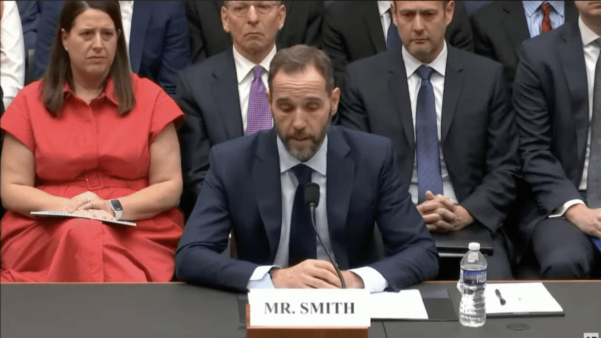 Prosecutor Whose Office Helped Jack Smith Accuse Trump Of Stealing Govt Records Indicted For Stealing Govt Records