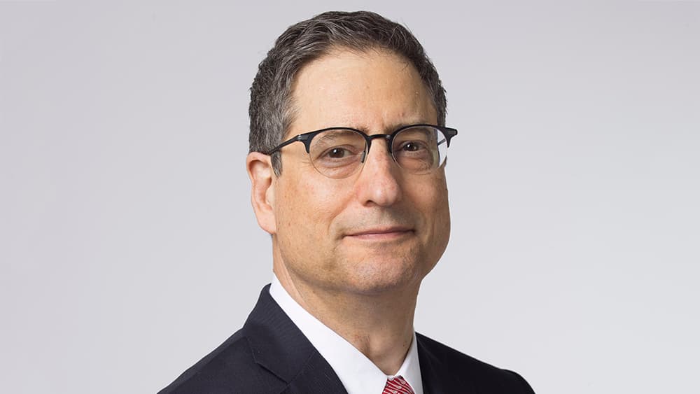 Sony Pictures Boss Tom Rothman Urges Theater Owners to Stop Having 30 Minutes of Trailers and Commercials Before Movies Start: ‘Get Off the Ad Crack’