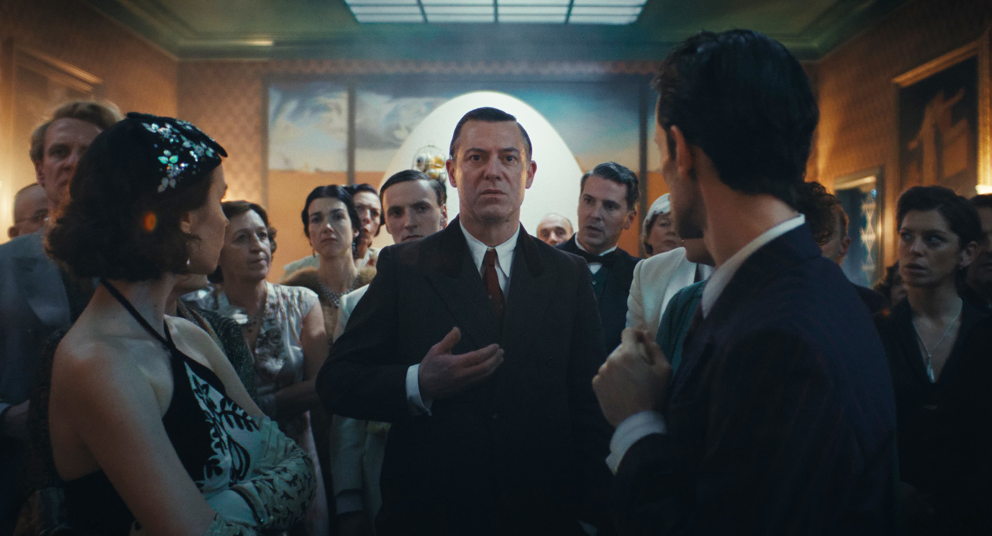 A Whodunit Featuring Dali and Magritte, ‘This is Not a Murder Mystery’ Raises the Bar for Flanders