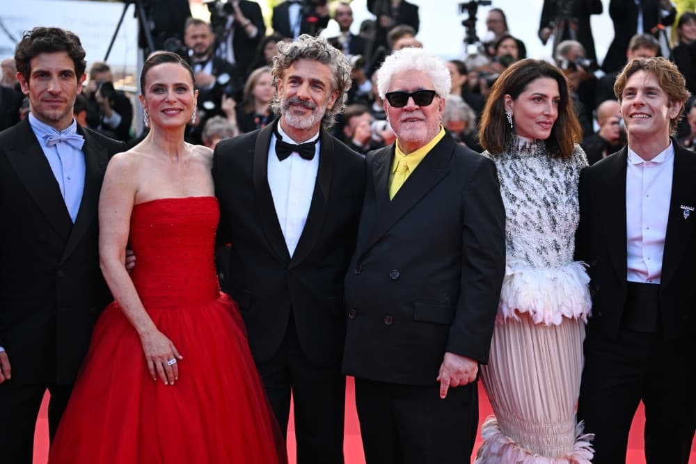 Pedro Almodovar’s ‘Bitter Christmas’ Earns 6.5-Minute Standing Ovation at Cannes