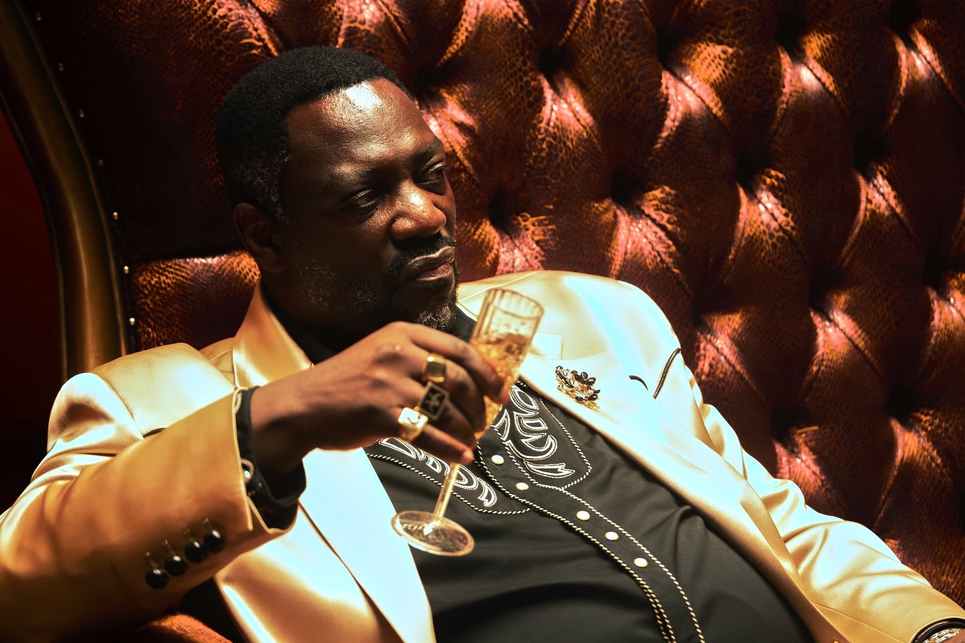 Adewale Akinnuoye-Agbaje Breaks Down ‘Euphoria’ Finale, From Alamo vs. Rue to That Final Showdown: ‘He Enjoys the Chess Game of Death’