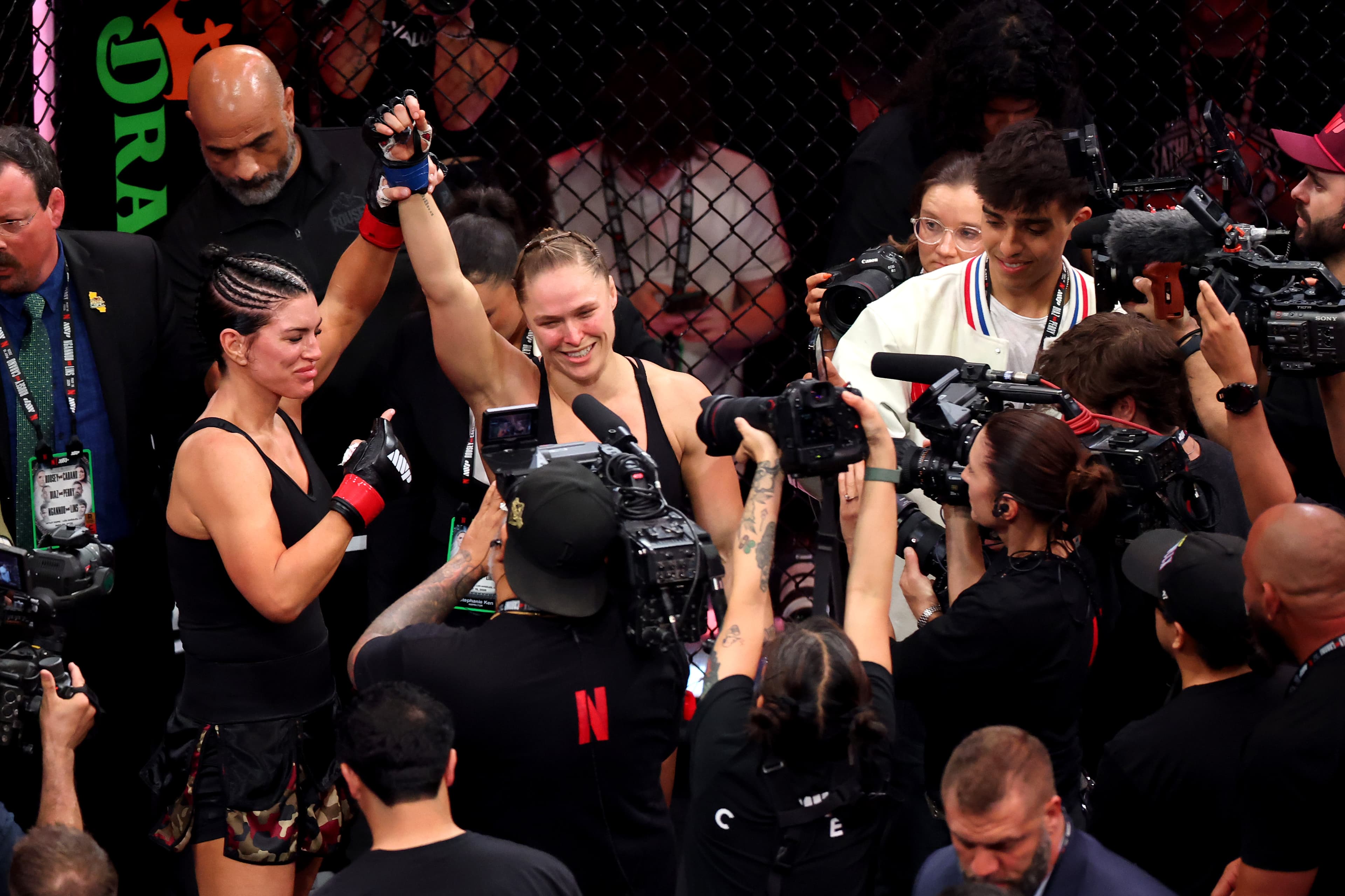 Ronda Rousey vs. Gina Carano Fight Card Averages 12.4 Million Viewers on Netflix