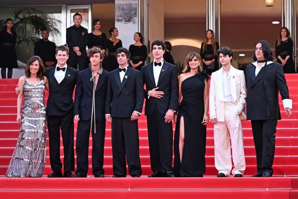 Penelope Cruz Lights up Los Javis’ Queer García Lorca Epic ‘The Black Ball,’ Earning 16-Minute Cannes Ovation