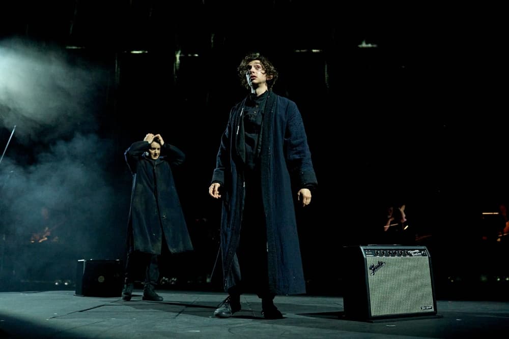 Radiohead’s ‘Hamlet Hail to the Thief’ Heads to London’s Barbican With ‘Alien: Earth’ Star Samuel Blenkin