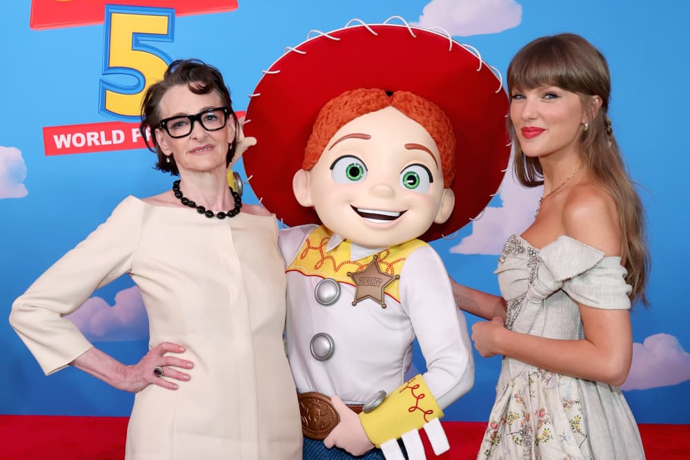 Joan Cusack Walks First Movie Premiere Red Carpets in 11 Years and Says She Stopped Acting for 6 Years Because It’s ‘Priceless’ Being a ‘Normal Person’