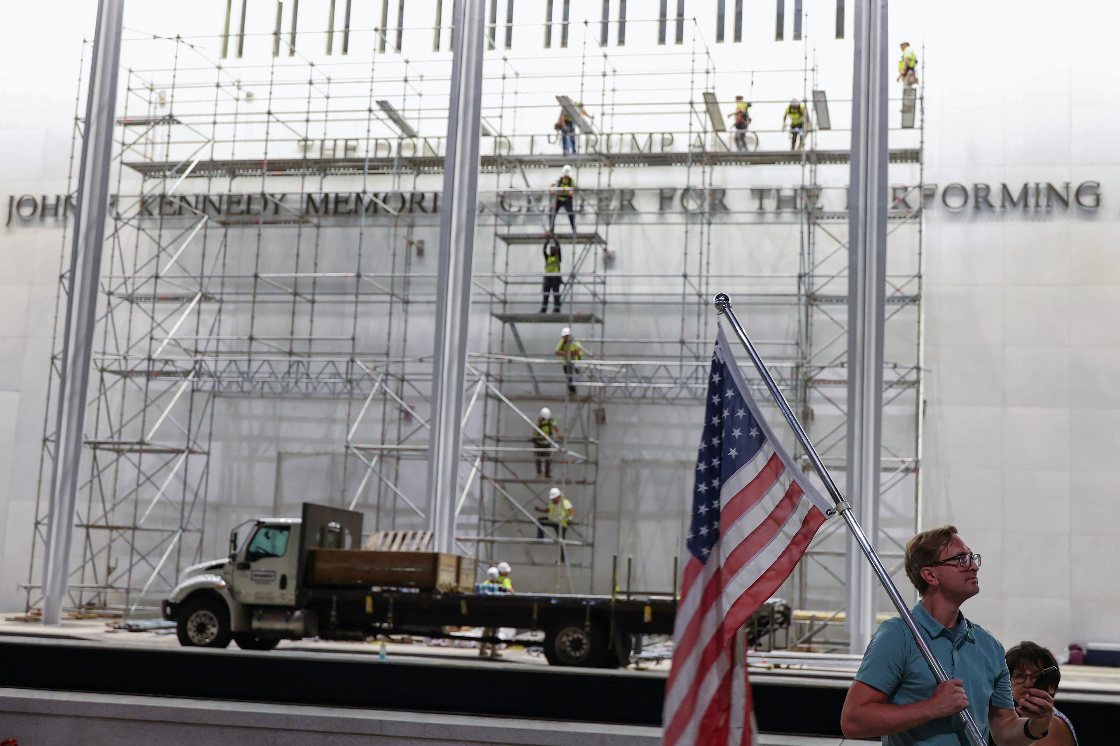 Workers Start Pulling Trump’s Name Off Kennedy Center Building in Early Morning Hours