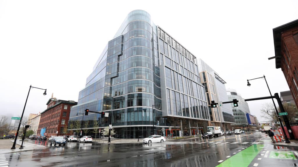 STAT+: Hope for Kendall Square’s lab market