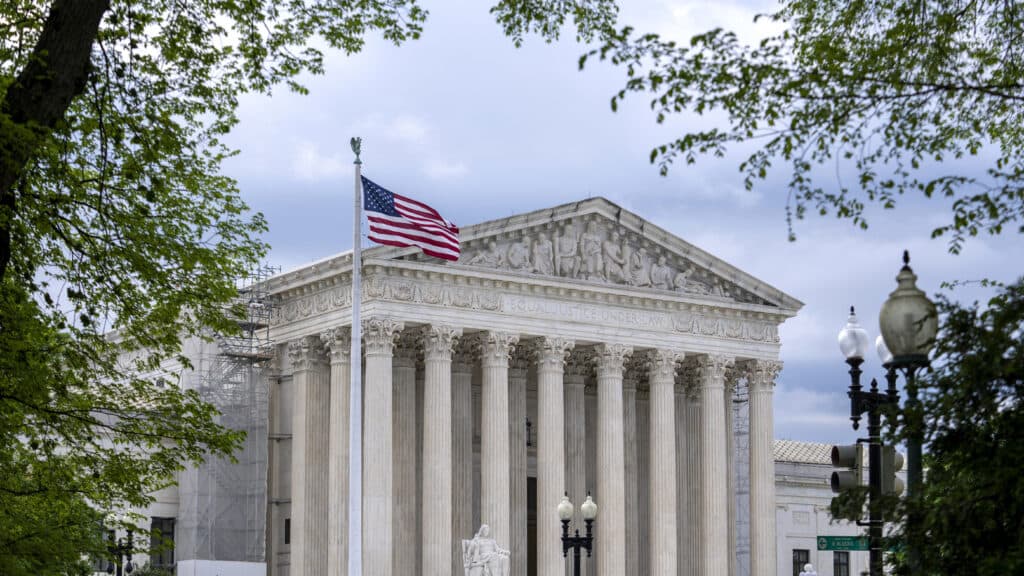 Supreme Court extends mifepristone deadline
