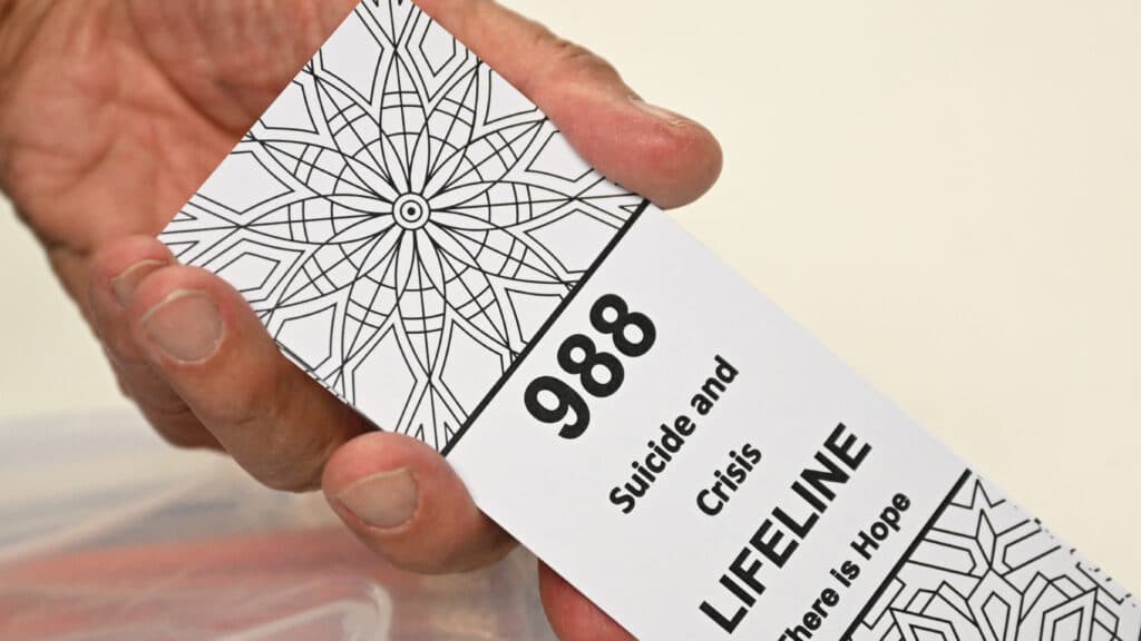 Males who discuss suicide seek help less often than females, report finds